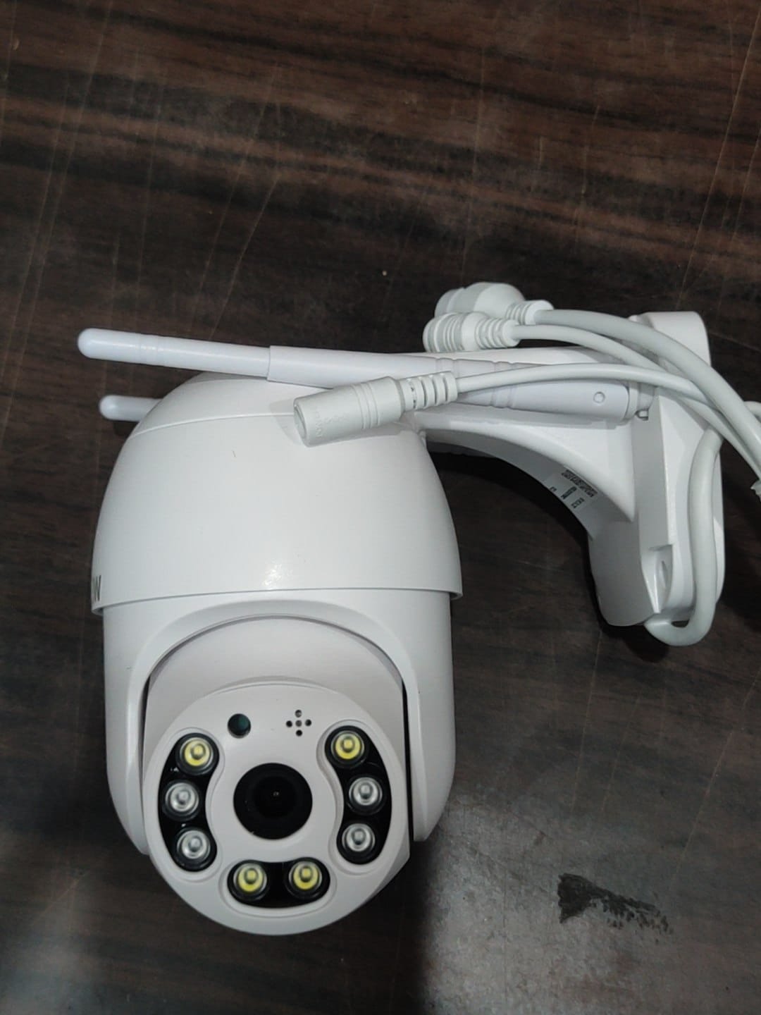 GAIT TECH STARLIGHT 3 MP WIFI 360 DEGREE ROTATE TWO WAY AUDIO 0UTDOOR / INDOOR